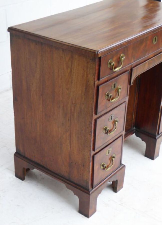 Antique George III Mahogany Kneehole Desk