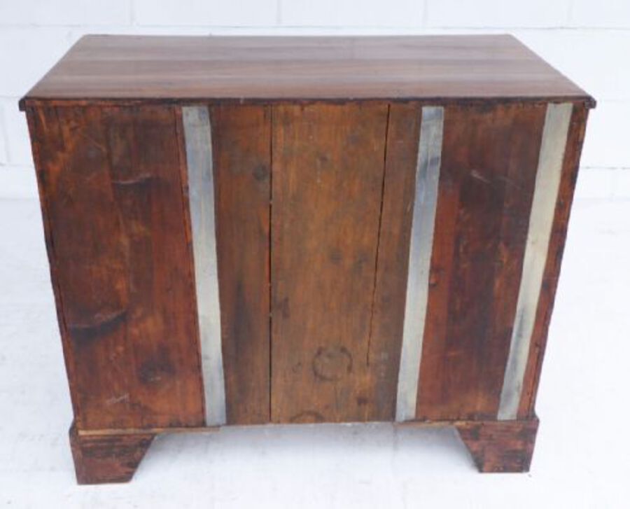 Antique George III Mahogany Kneehole Desk