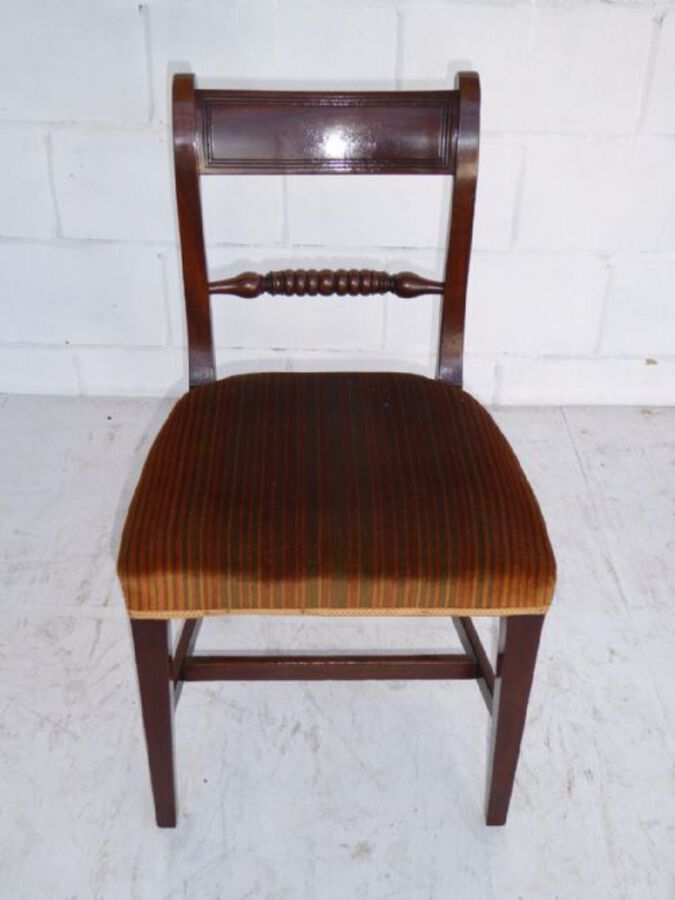 Antique Set of 8 George III Mahogany Dining Chairs