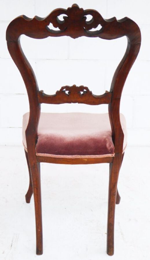 Antique Set of 6 Victorian Walnut Dining Chairs