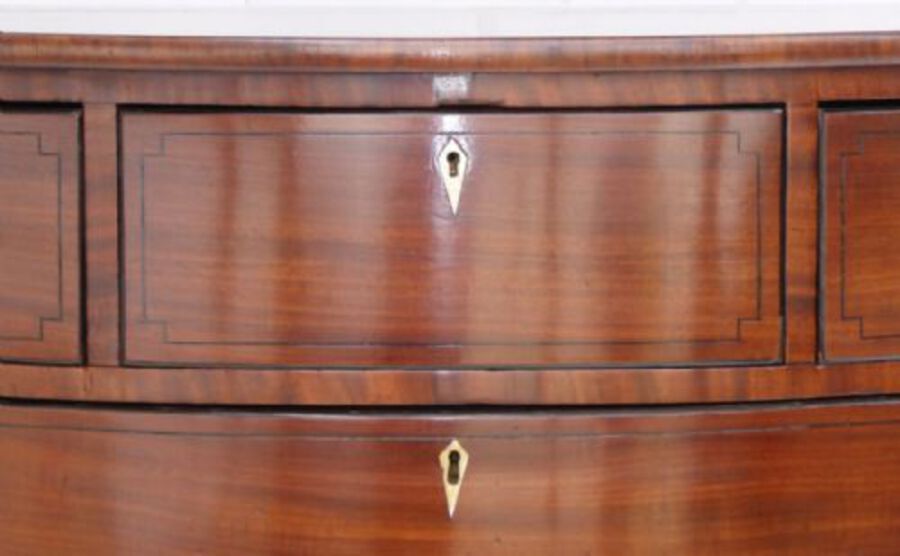 Antique George II Mahogany Serpentine Chest of Drawers