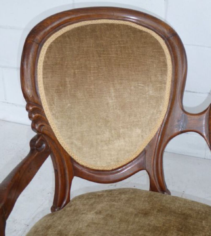 Antique Victorian Rosewood Spoon Back Sofa
