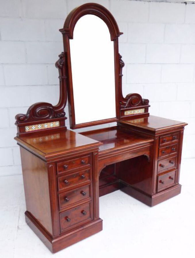 Victorian Mahogany Dressing Table