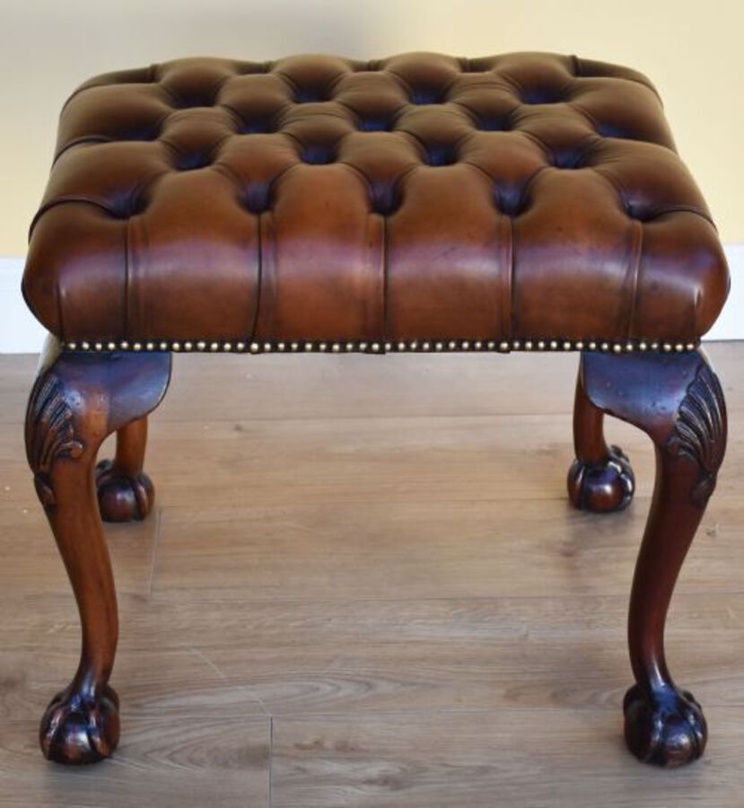 Antique Antique Queen Anne Style Deep Button Foot Stool