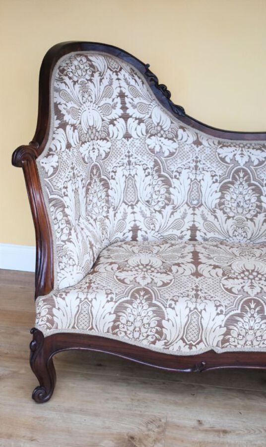 Antique Large Victorian Rosewood Sofa/Settee