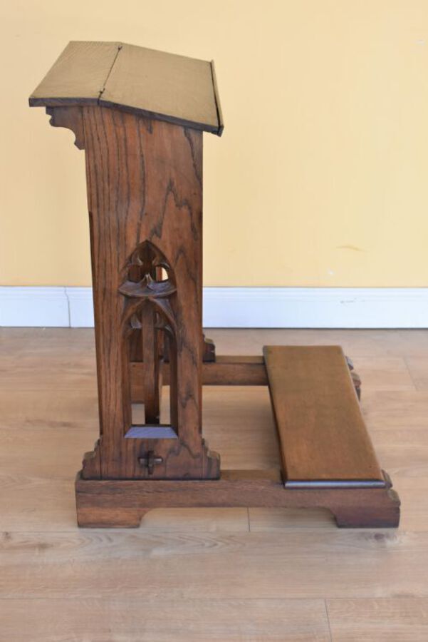 Antique Victorian Oak Church Praying Lectern-reading stand