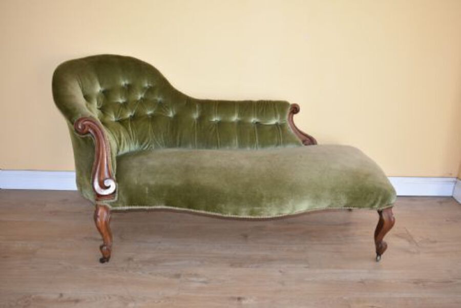 Antique Victorian Mahogany Chaise Longue 