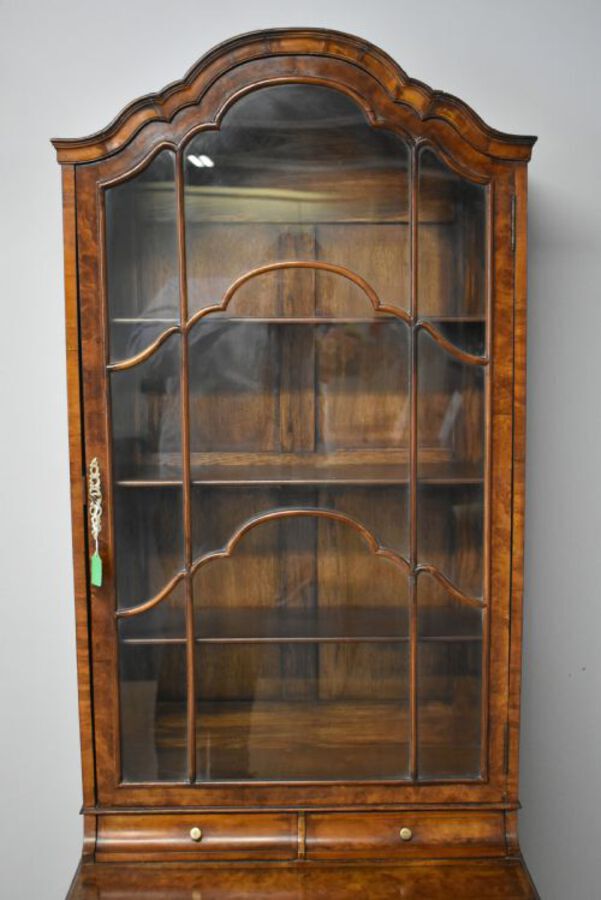 Antique 20th Century Queen Anne Style Burr Walnut Cabinet