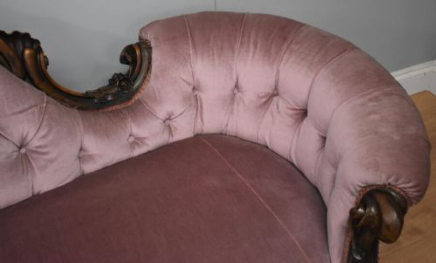 Antique Victorian Walnut chaise longue