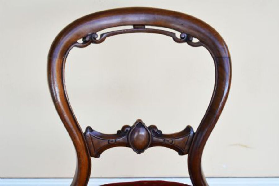 Antique Set of 4 Victorian Walnut Dining Chairs