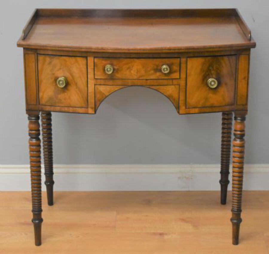 Regency Mahogany Bow front Side Table