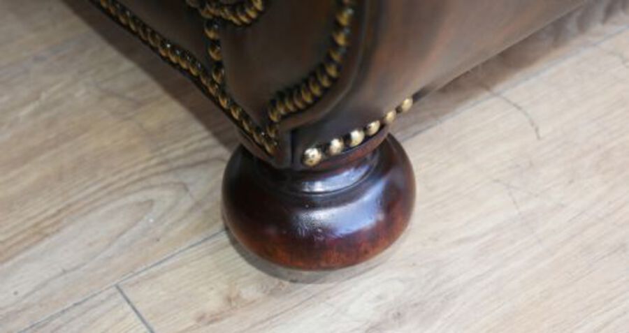 Antique Quality Pair Antique Leather Club Armchairs