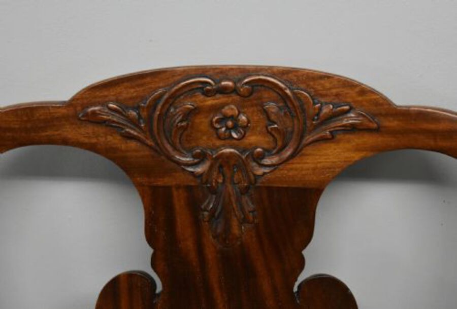 Antique 20th Century Queen Anne Style Armchair