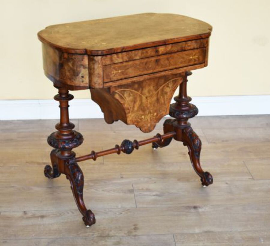 Antique 19th Century Victorian Burr Walnut Work Table / Writing Table