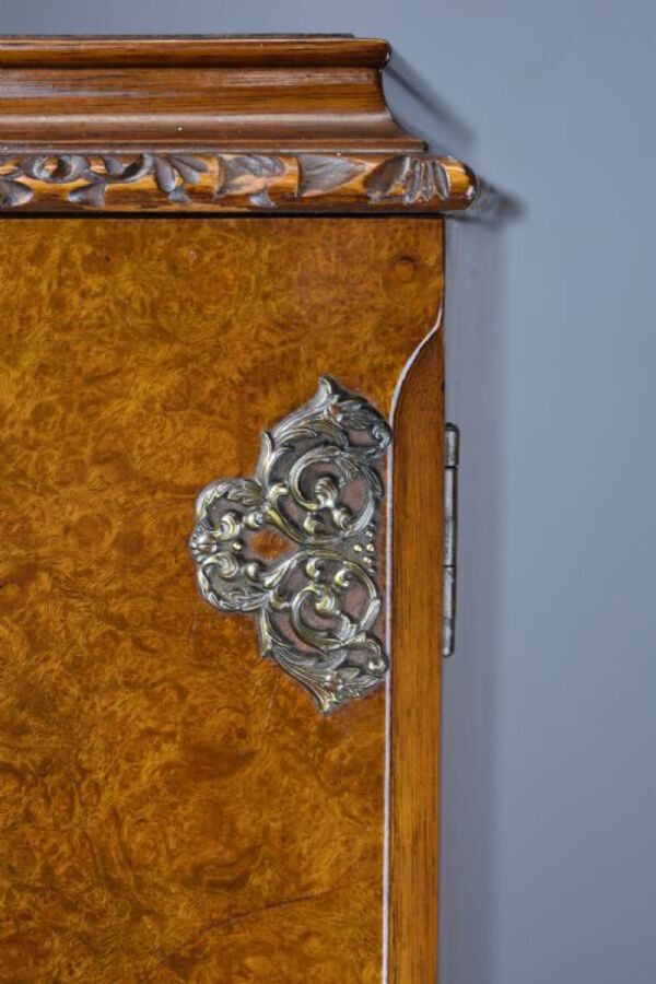 Antique 20th Century Queen Anne Style Burr Walnut Cocktail Cabinet