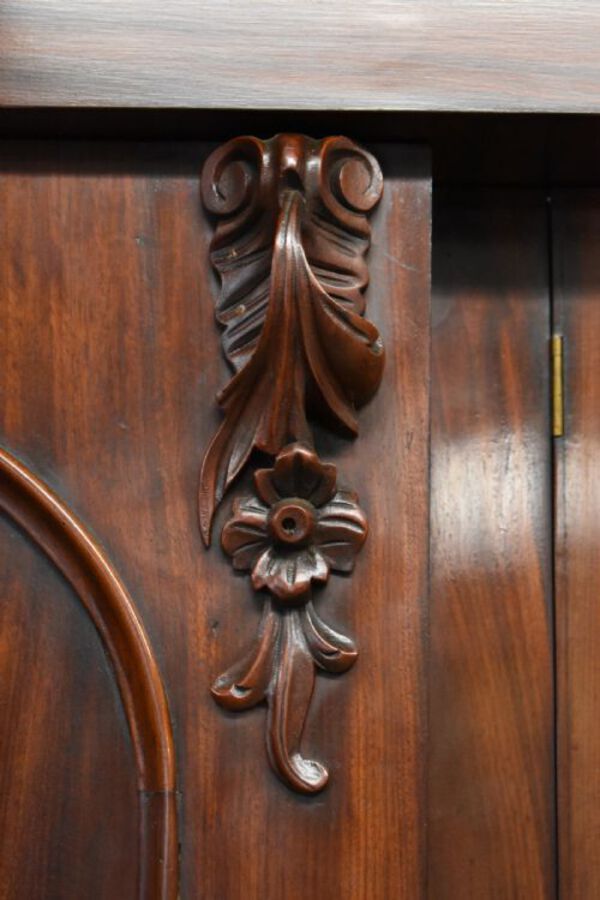 Antique 19th Century Victorian Mahogany Breakfront Triple Wardrobe