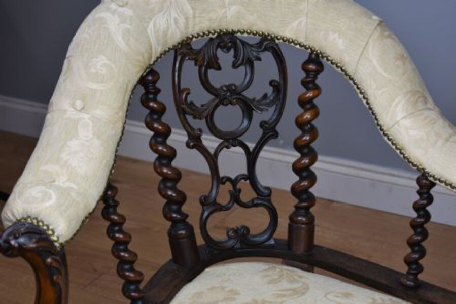 Antique Victorian Rosewood Chaise lounge