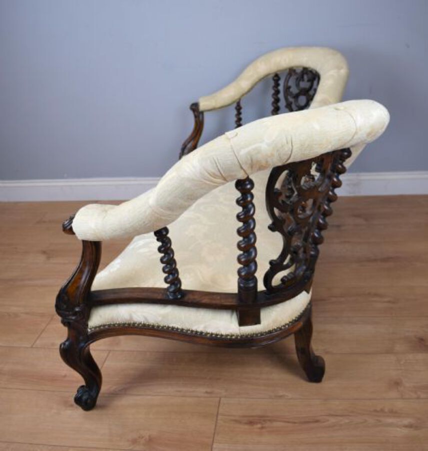 Antique Victorian Rosewood Chaise lounge