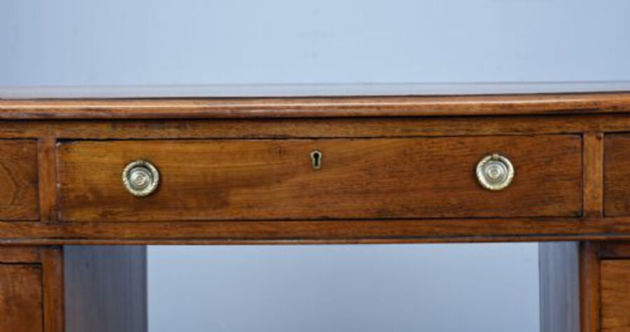 Antique 19th Century Victorian Mahogany Pedestal Desk