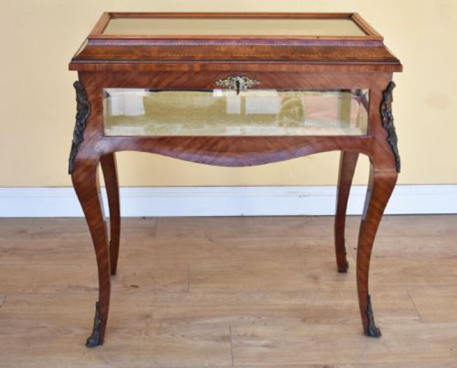 Antique Walnut Inlaid Bijouterie Table