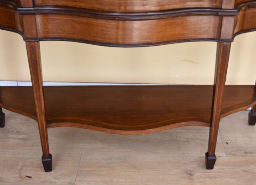 Antique 20th Century Edwardian Mahogany Inlaid Serpentine Display Cabinet