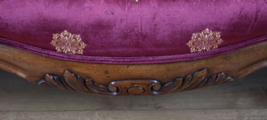 Antique 19th Century Victorian Walnut Framed Settee