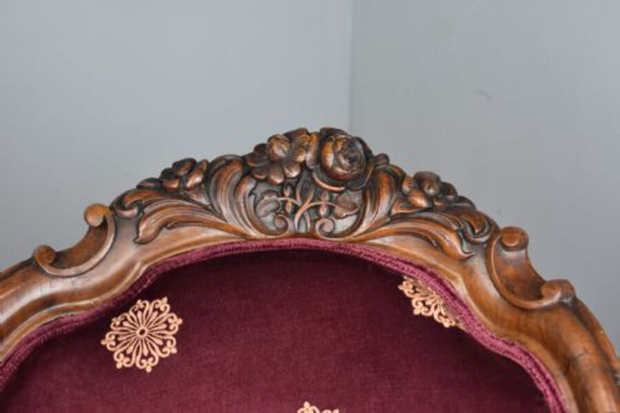 Antique 19th Century Victorian Walnut Framed Settee