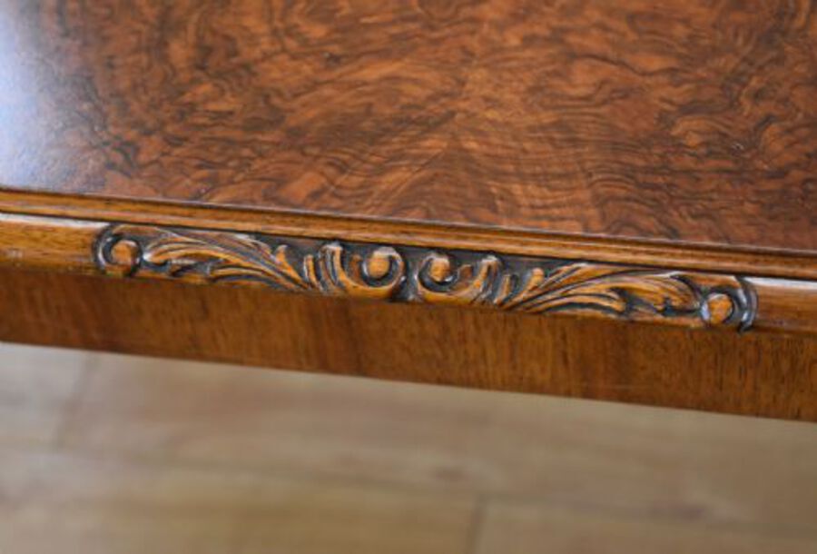 Antique 20th Century Queen Anne Style Burr Walnut Dining Suite