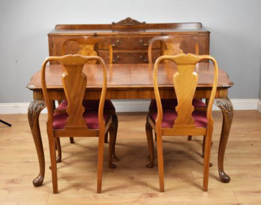 Antique 20th Century Queen Anne Style Burr Walnut Dining Suite