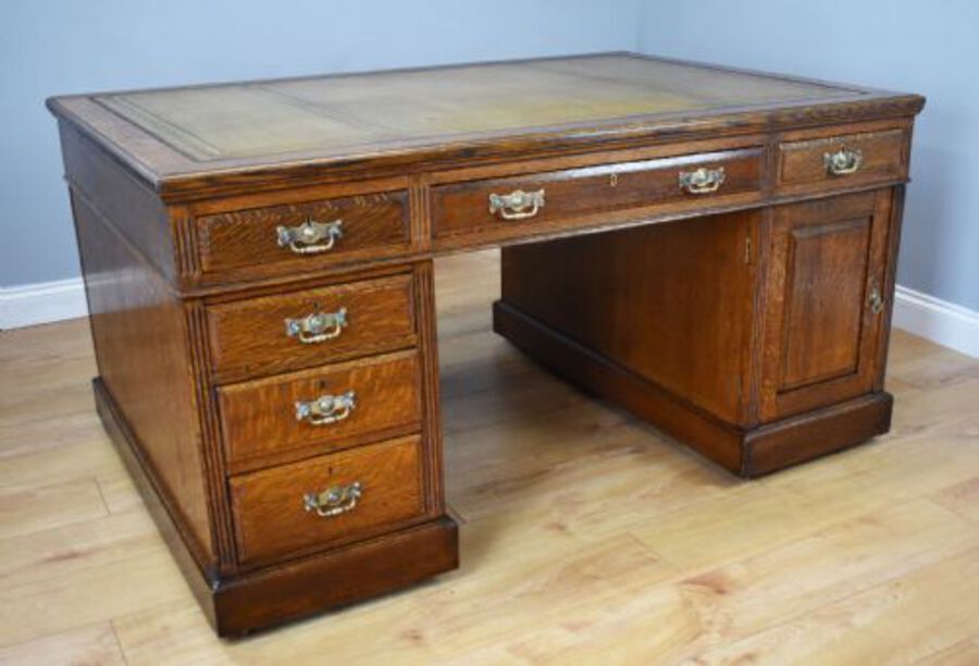 Antique Victorian Oak Partners Desk