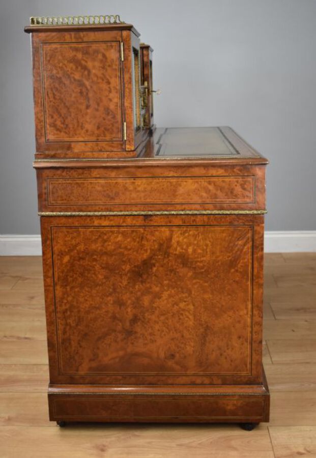 Antique 19th Century Victorian Amboyna Pedestal Desk
