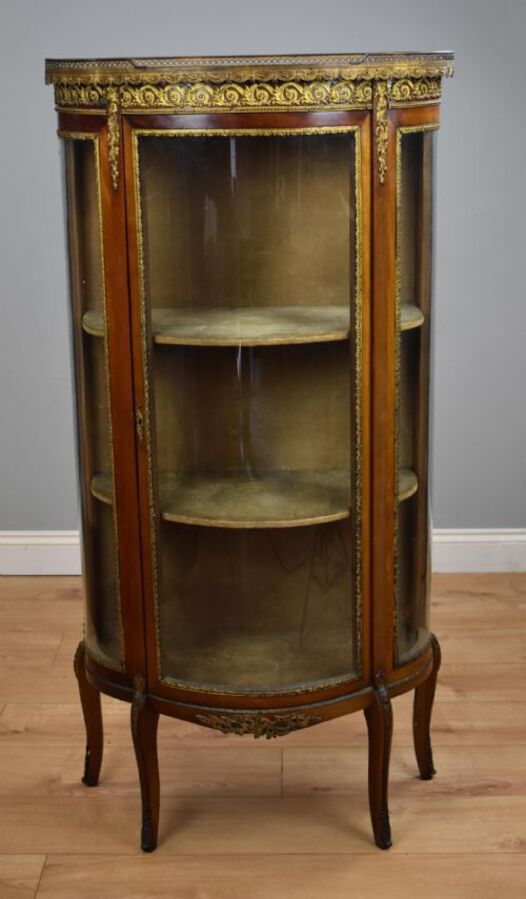 Antique Late 19th Century Bowfront Vitrine/Cabinet