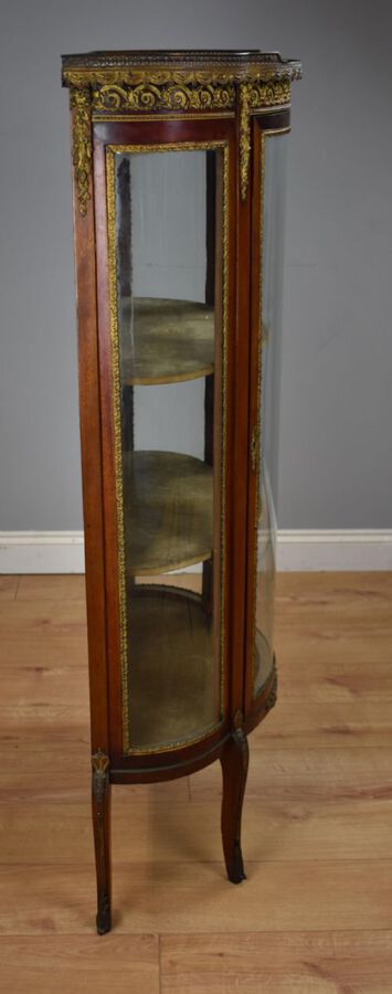 Antique Late 19th Century Bowfront Vitrine/Cabinet