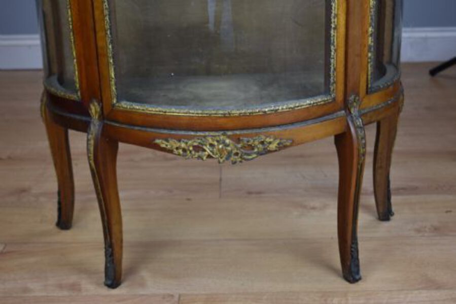 Antique Late 19th Century Bowfront Vitrine/Cabinet