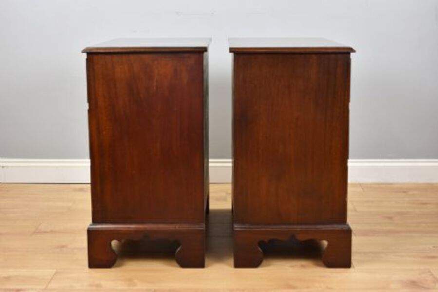 Antique Pair of Mahogany Bedside Chests