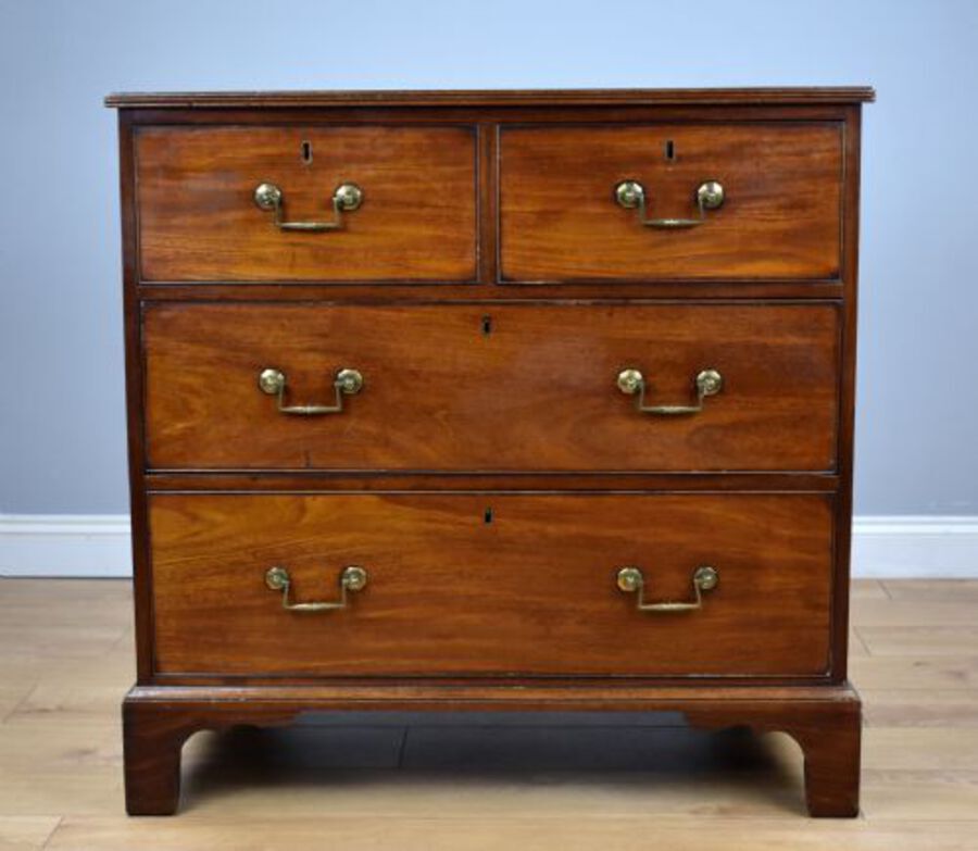 Antique George III Mahogany Chest of Drawers