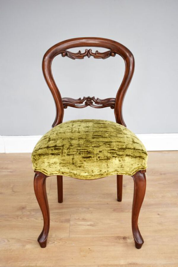 Antique Set of 8 Victorian Mahogany Dining Chairs