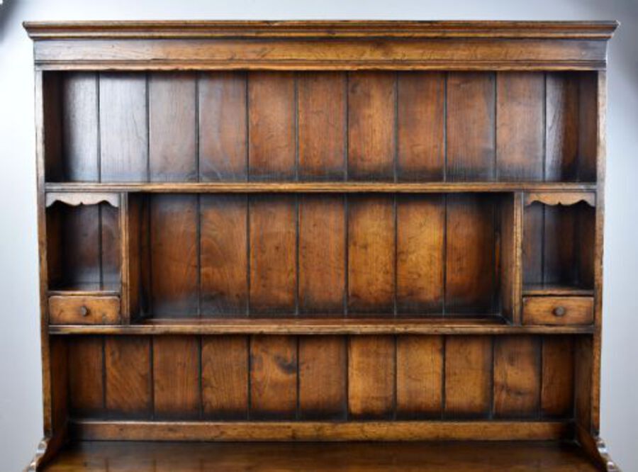 Antique Ipswich Oak Dresser