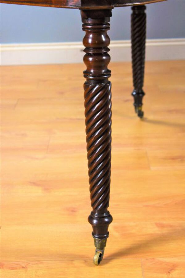 Antique Regency Mahogany Concertina Extending Dining Table