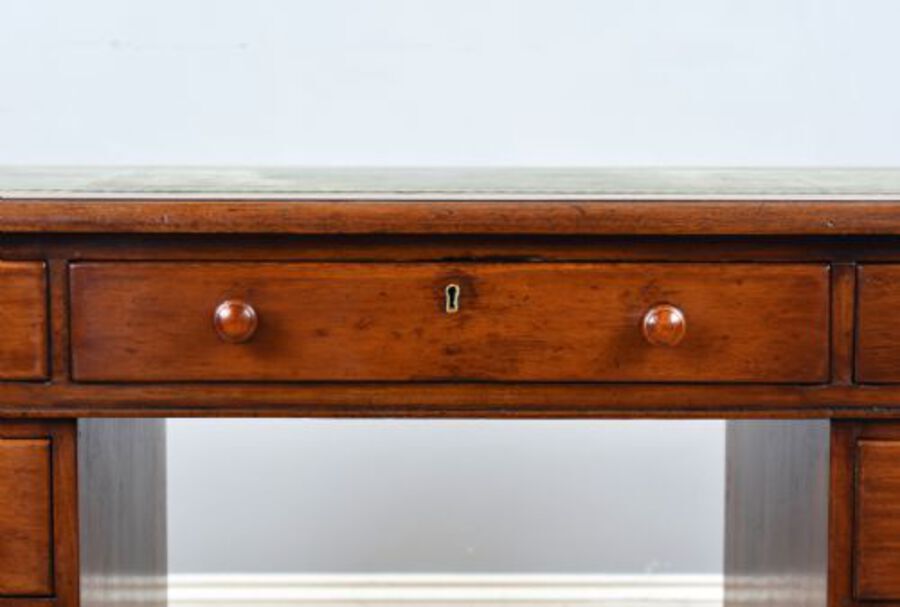 Antique Victorian Mahogany Pedestal Desk