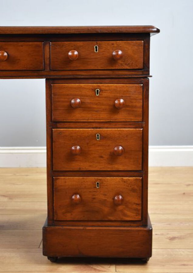 Antique Victorian Mahogany Pedestal Desk