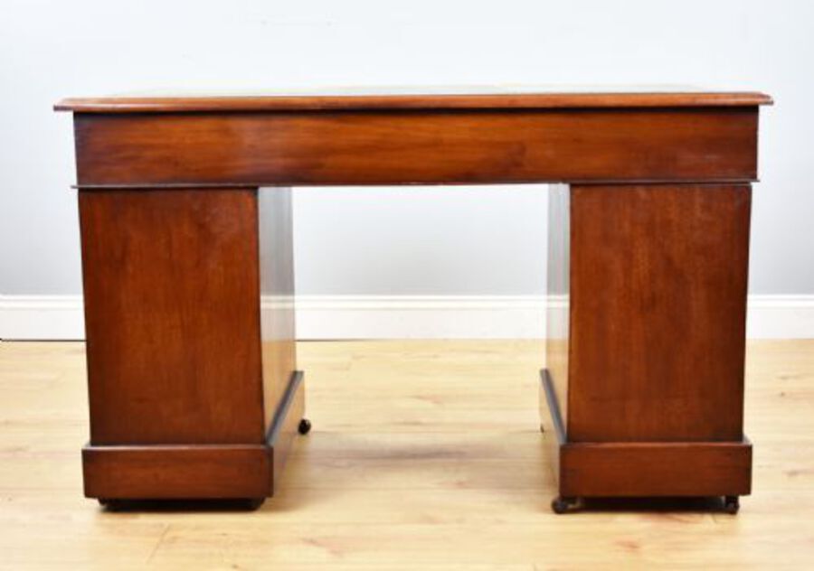 Antique Victorian Mahogany Pedestal Desk