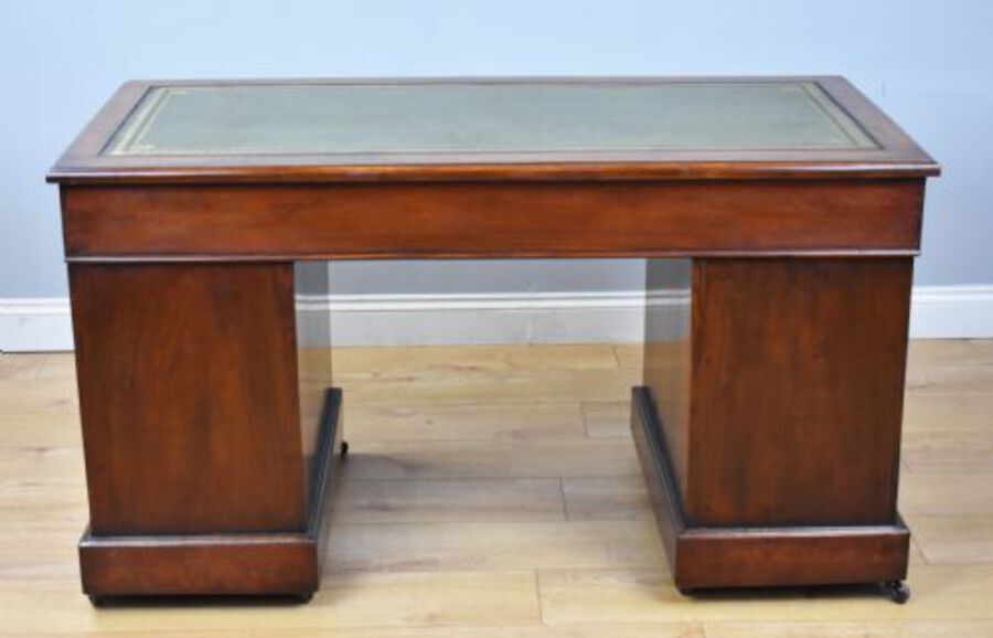 Antique Victorian Mahogany Pedestal Desk