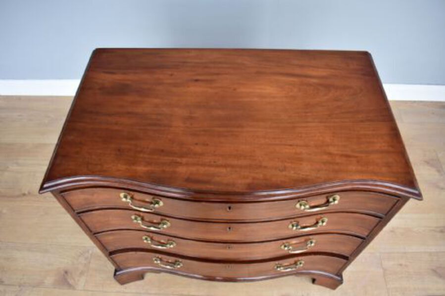 Antique George III Mahogany Serpentine Chest