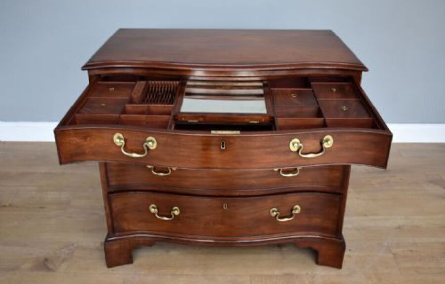 Antique George III Mahogany Serpentine Chest