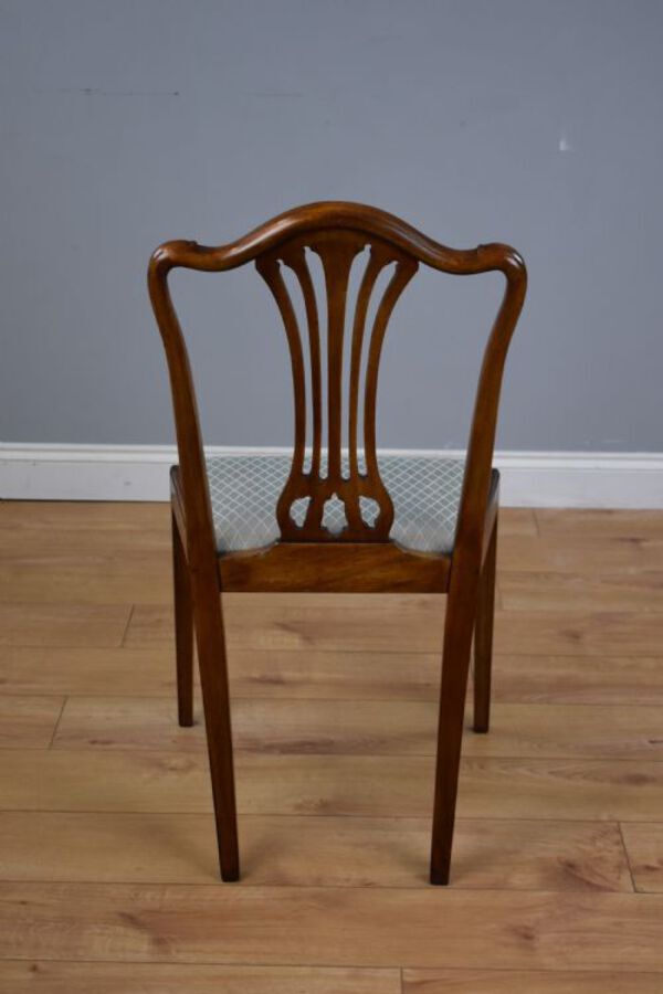Antique Set 20th Century Mahogany Dining chairs