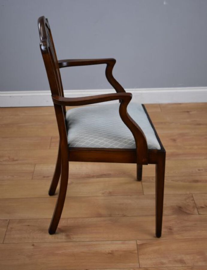 Antique Set 20th Century Mahogany Dining chairs