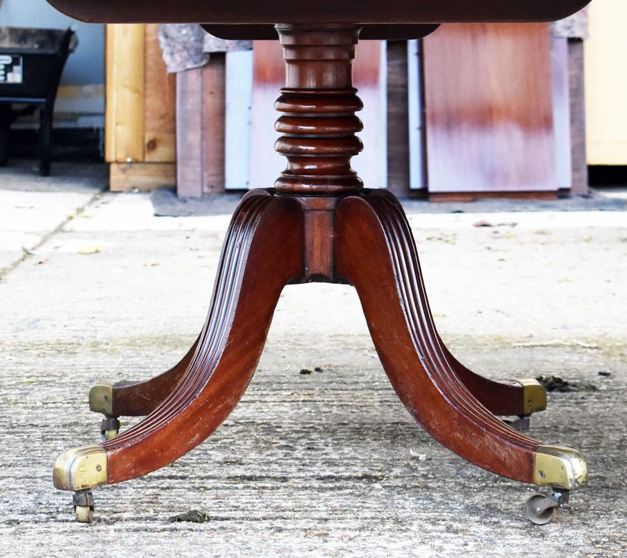 Antique Regency Mahogany Dining Table