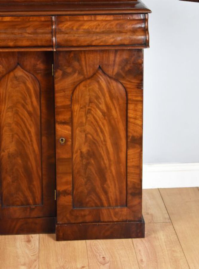 Antique Early Victorian Flame Mahogany Bookcase