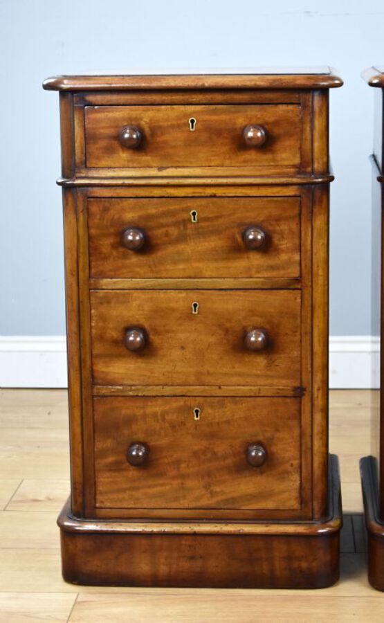 Antique Pair of Victorian Mahogany Bedside Chests